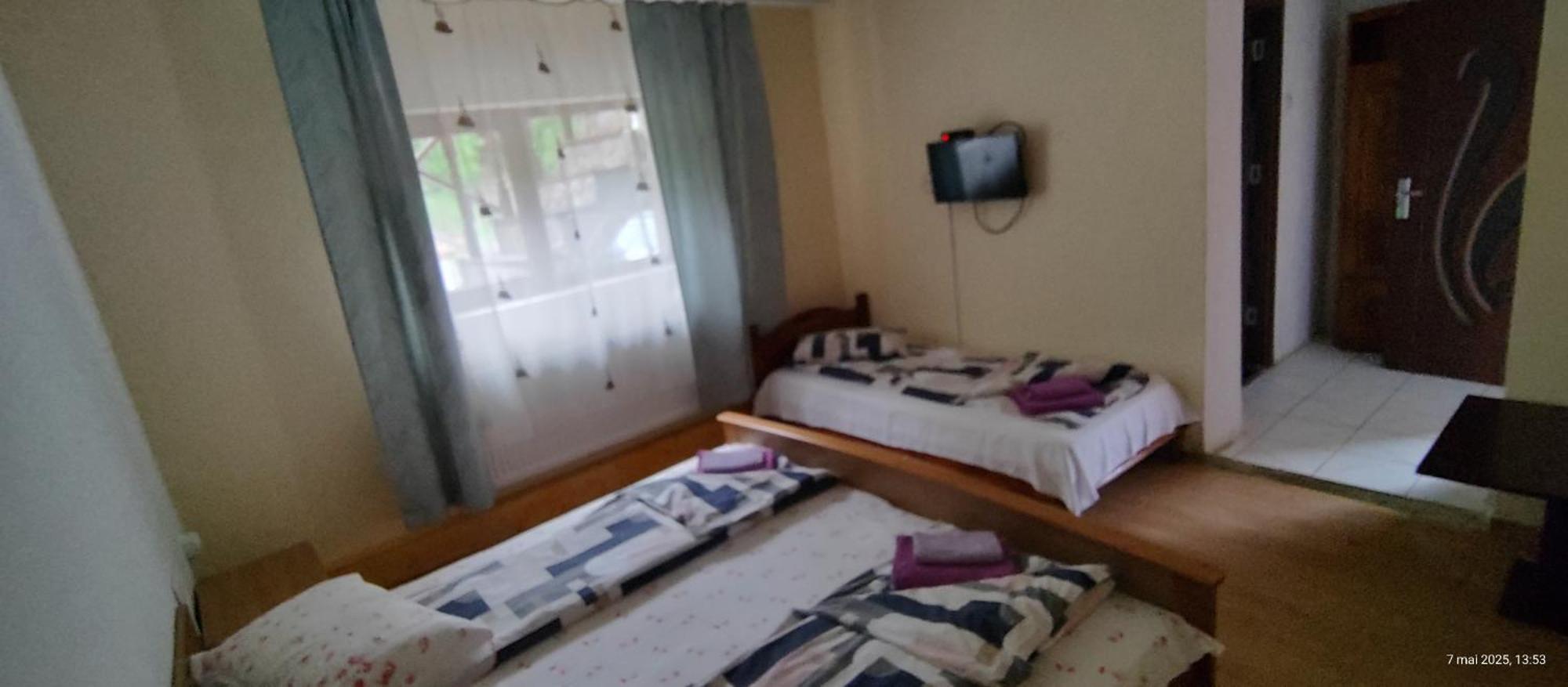 Cabana Cerbu Bozovics Kültér fotó