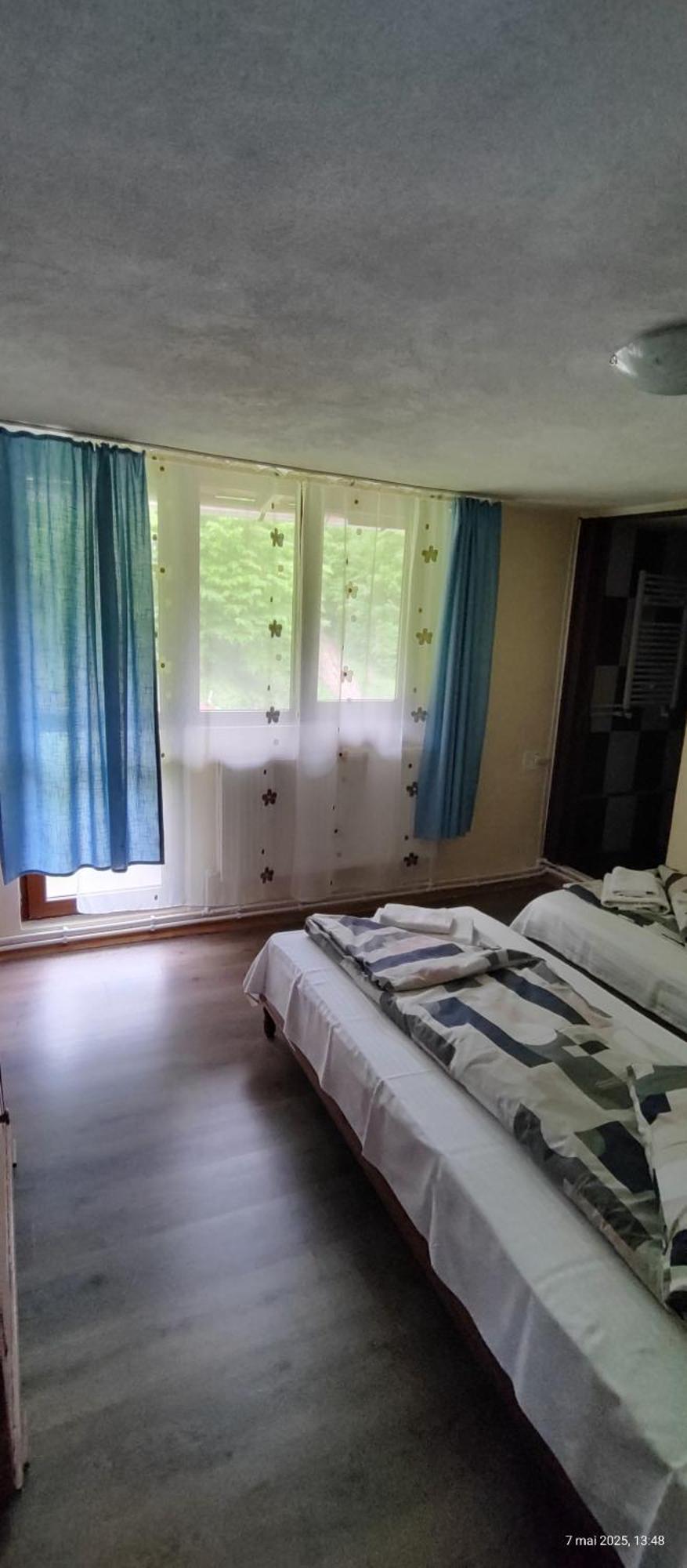 Cabana Cerbu Bozovics Kültér fotó