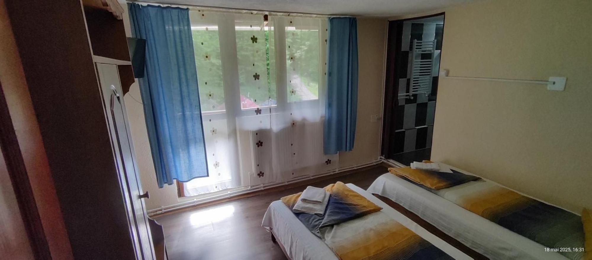 Cabana Cerbu Bozovics Kültér fotó
